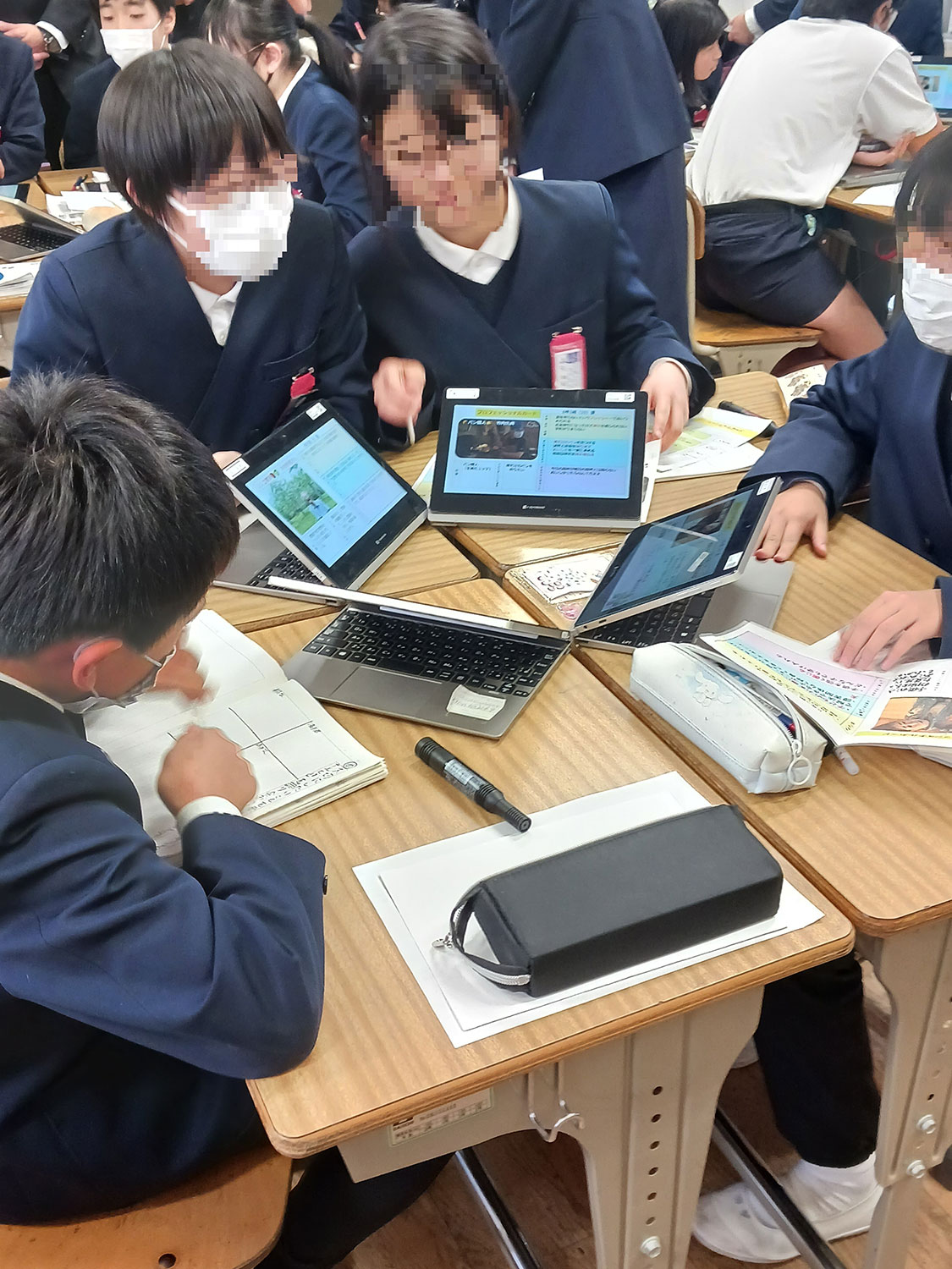 タブレットを使った説明